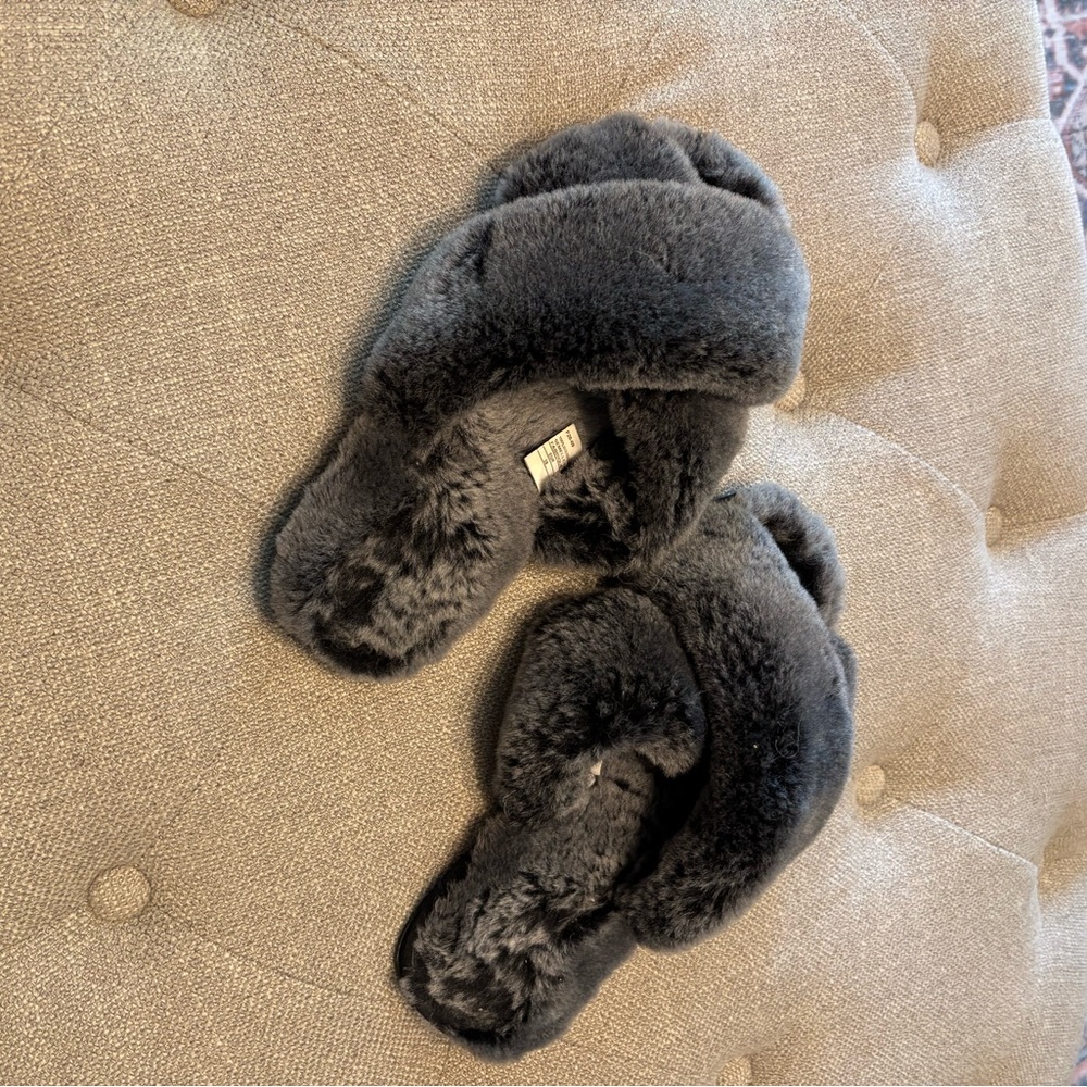 Emu Australia Mayberry Slippers Size 8